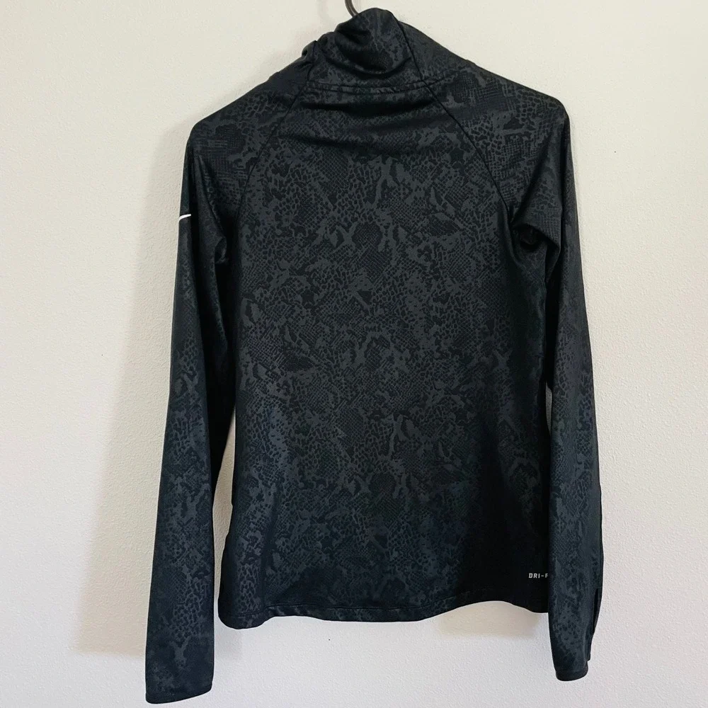 Nike Pro Dri-FIT Top Black Snakeskin Cowl Neck Thumbhole Womens Medium Running